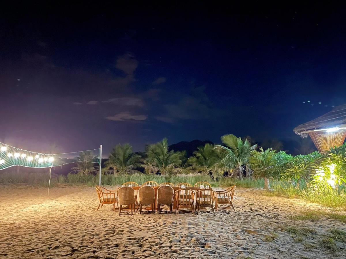The Light Coral Island Resort Nha Trang Exterior photo